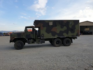 AM General M934 REO Truck ex US army